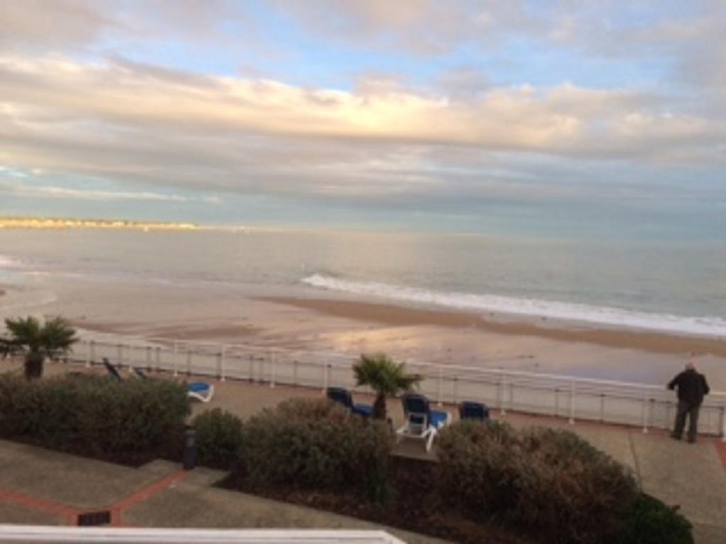 Appartement 43 M2 Front De Mer 3 Cles Vacances La Tranche-sur-Mer Oda fotoğraf